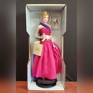 Diana Princess of Wales Porcelain Portrait Doll
